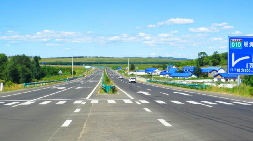 内蒙京加公路G111那吉屯至尼尔基段一级公路(图1)